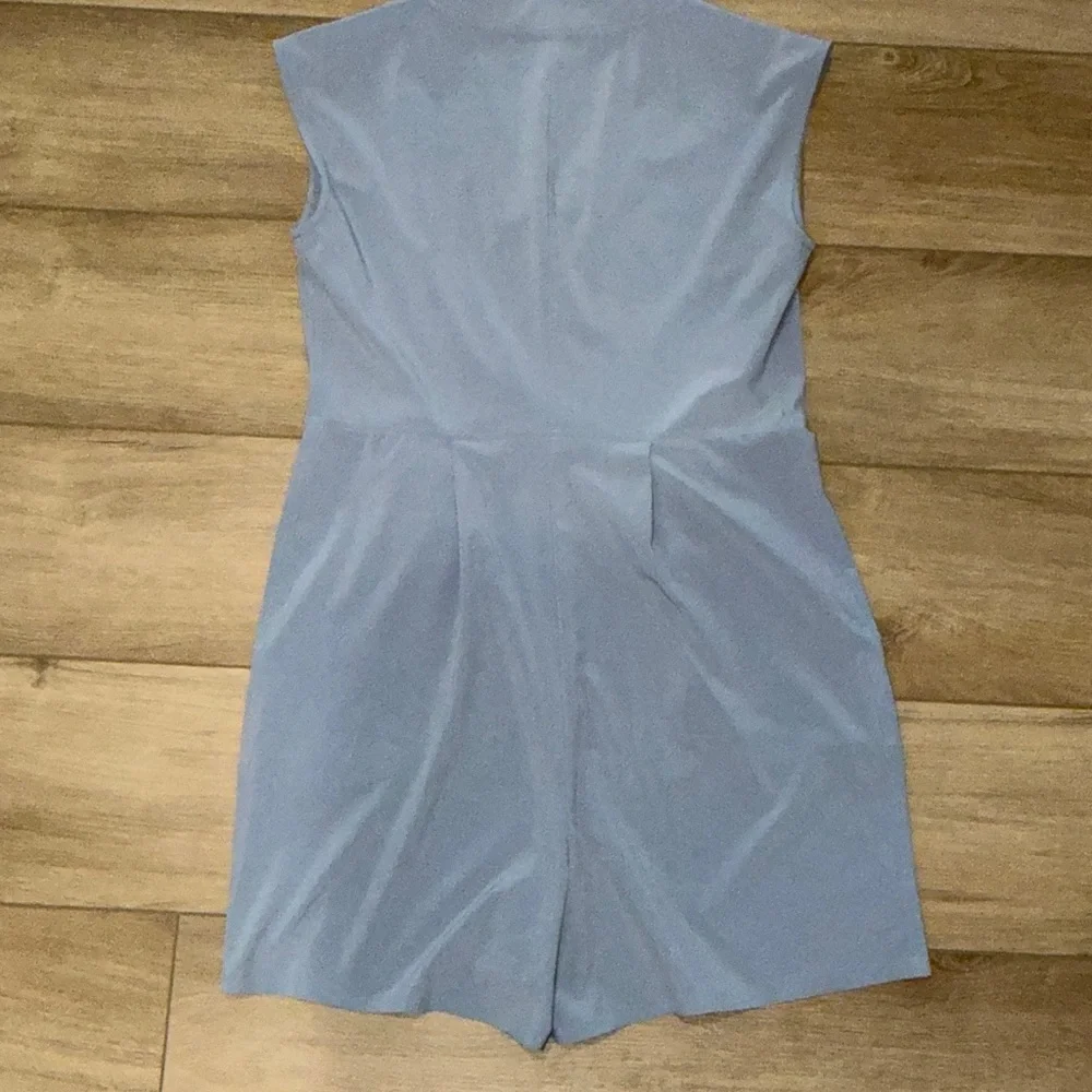 Athleta Marlow Romper in a blue gray color size xsmall NWOT - Picture 7 of 8